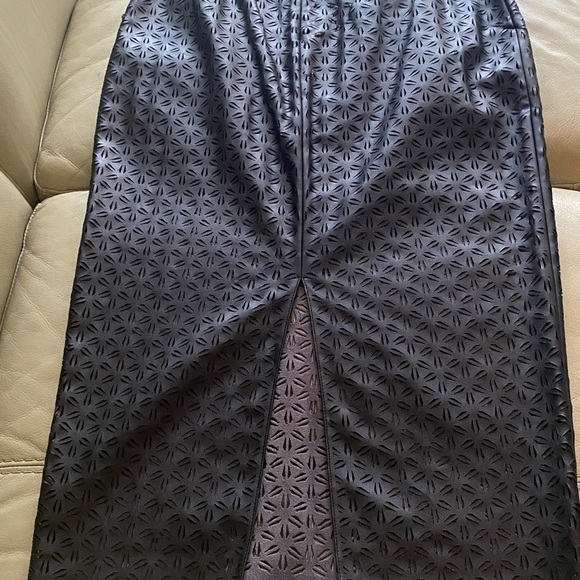 Bailey 44 NWT Black Faux Leather Pencil Skirt with Eyelet Cutout Design - Picture 4 of 7
